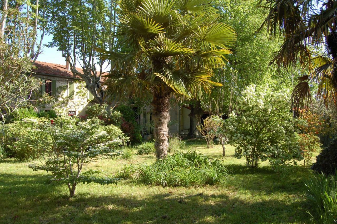 Le Mas Ferrand Graveson Extérieur photo